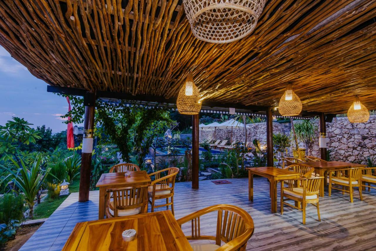 ホテル Sunday Huts Lembongan エクステリア 写真