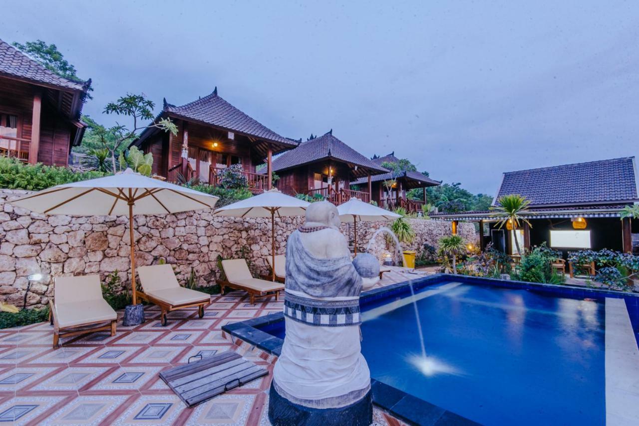 ホテル Sunday Huts Lembongan エクステリア 写真